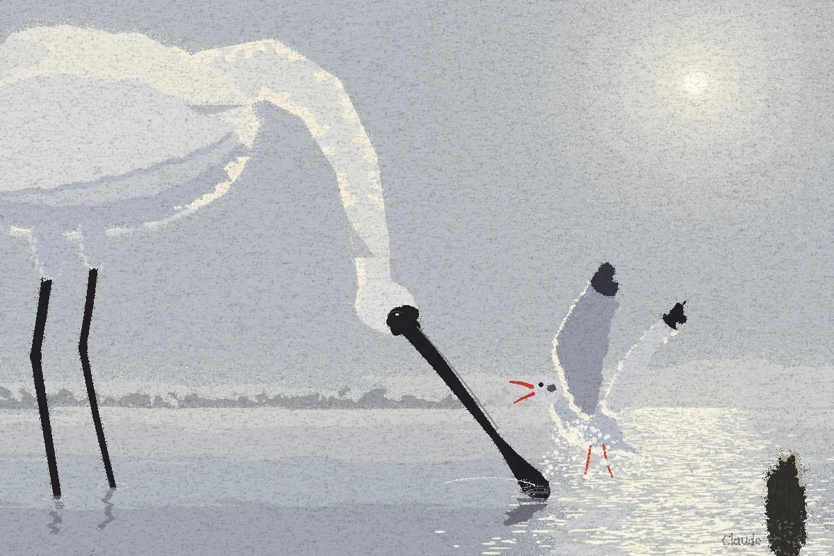 Eye-level view of shallow silver-grey water under a hazy sky with a small pale sun at upper right. A huge white spoonbill enters from the upper-left edge, cut by the frame, its long neck bending down; its black face and long black spatula bill sweep diagonally into the water. Two black legs with white feathered thighs stand on the left. On the right a small winter gull with a dark ear spot rears up from the water, wings flung high, red bill open, splashed by spray from the spoon. A column of short bright glints runs down the water under the sun; a dark old post stands at lower right. Flat steps of colour with speckled edges under one paper grain.